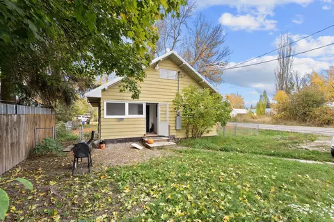 Exterior - 301 2nd Ave, Cusick, WA 99119 photo 8 of 9