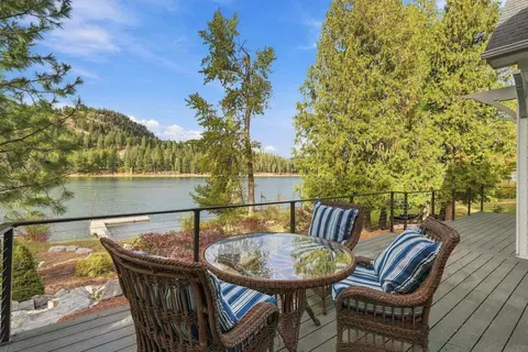 Exterior - 301 Dilling Dr, Cusick, WA 99119 photo 6 of 8