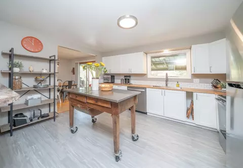 Kitchen - 2427 E 40th Ave, Spokane, WA 99223 photo 3 of 3