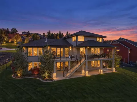 242 N Legacy Ridge Dr, Liberty Lake, WA 99019