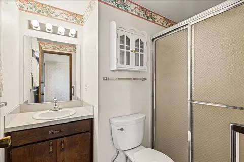 Bath - 14413 E 7th Ave, Spokane, WA 99216 photo 2 of 2