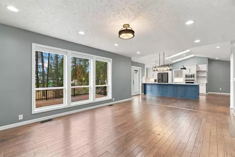 Living - 17807 N Ranchette Rd, Colbert, WA 99005 photo 4 of 5