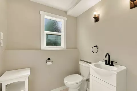 Bath - 11404 E Frederick Ave, Spokane Valley, WA 99206 photo 2 of 3
