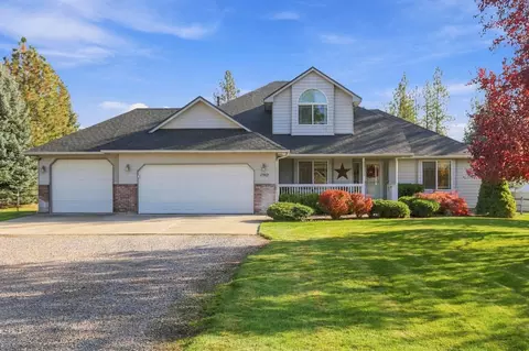 17569 N Sunnyvale Dr, Nine Mile Falls, WA 99026