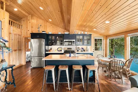 Kitchen - 6674 E Sunset Beach Rd, Hayden, ID 83835 photo 1 of 5