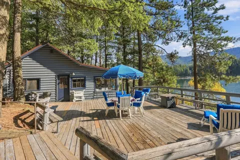 Exterior - 6674 E Sunset Beach Rd, Hayden, ID 83835 photo 1 of 9