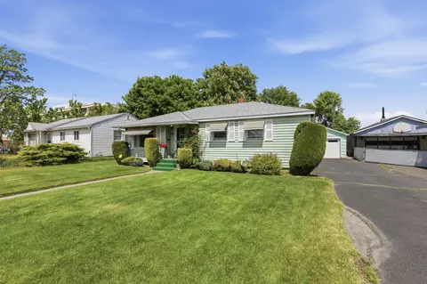 Exterior - 309 E Nebraska Ave, Spokane, WA 99207 photo 14 of 14