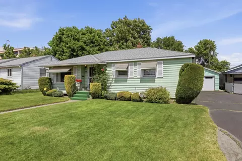 Exterior - 309 E Nebraska Ave, Spokane, WA 99207 photo 3 of 14