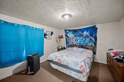Bedroom - 2924 E Broad Ave, Spokane, WA 99217 photo 9 of 9