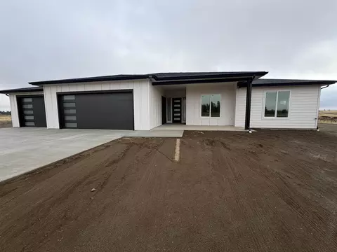 301 S Dover Rd, Medical Lake, WA 99022