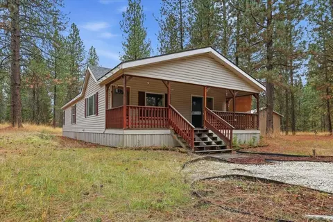 204 E Wild Rose, Colbert, WA 99005