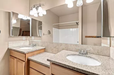 Bath - 11809 E Main Ave, Spokane Valley, WA 99206 photo 1 of 5