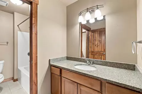 Bath - 11809 E Main Ave, Spokane Valley, WA 99206 photo 3 of 5