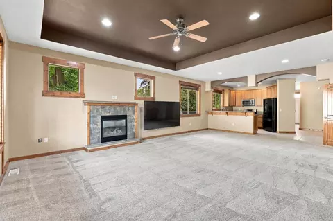 Living - 11809 E Main Ave, Spokane Valley, WA 99206 photo 2 of 2