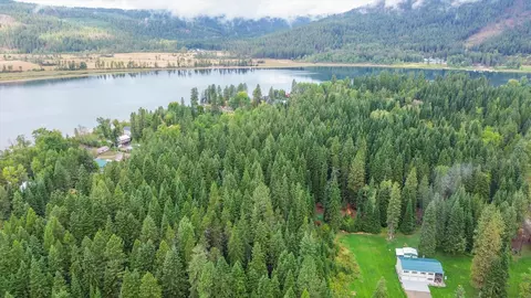 822 Riverbend Loop, Cusick, WA 99119 photo 2