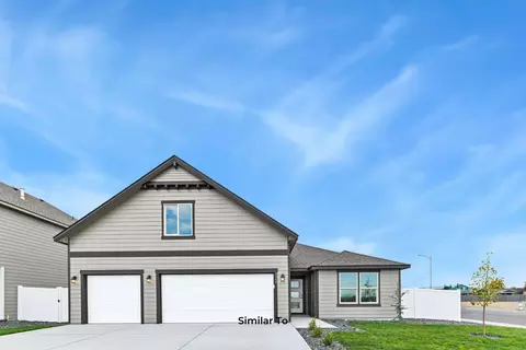 23 W 12th St, Deer Park, WA 99006