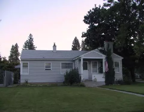 1004 E 39th, Spokane, WA 99203 photo 1