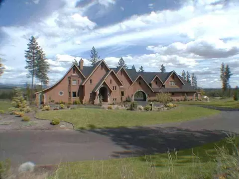 1720 E Horseshoe Cir, Colbert, WA 99005 photo 1
