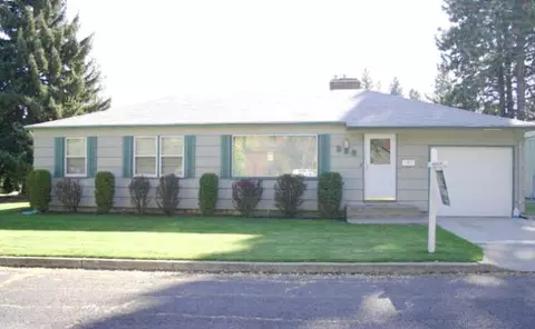 320 E 40th, Spokane, WA 99203 photo 1