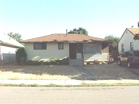 2309 E Hoffman, Spokane, WA 99207 photo 1