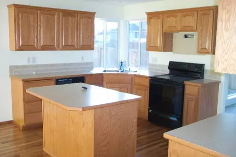 802 E Huron, Spokane, WA 99208 photo 7