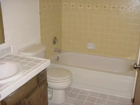 2128 E 30th, Spokane, WA 99203 photo 8