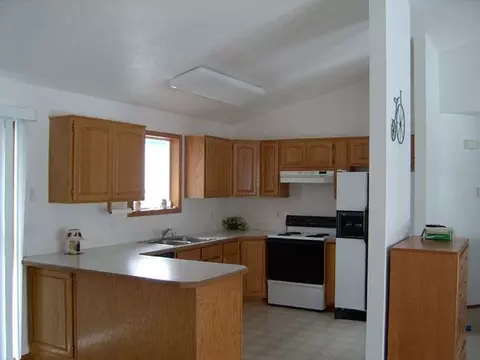 3622 E 3rd, Mead, WA 99021 photo 2