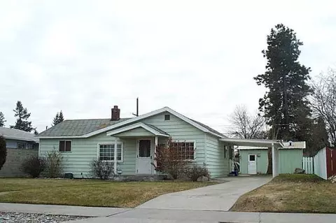 920 E Sanson, Spokane, WA 99207 photo 1