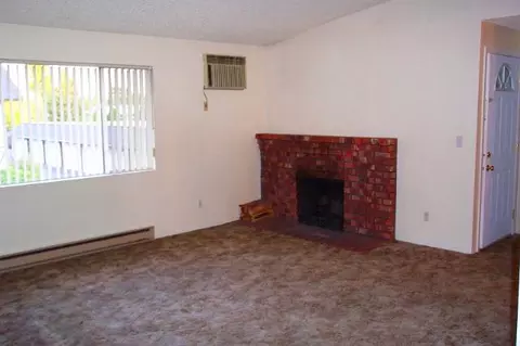106 E Weile #4, Spokane, WA 99208 photo 2
