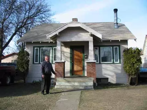 707 E Gordon, Spokane, WA 99207 photo 2
