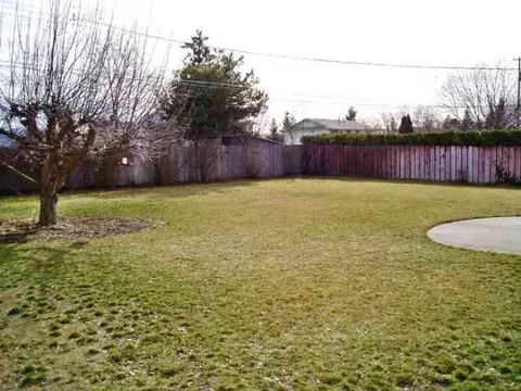 11618 E Grace, Spokane, WA 99206 photo 2