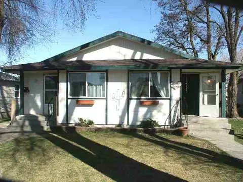 1411 Everett, Spokane, WA 99207 photo 1