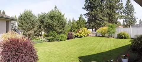 1802 E Pinecrest, Spokane, WA 99203 photo 2