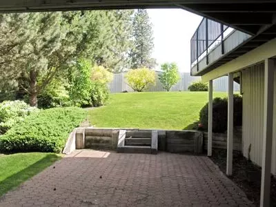 1802 E Pinecrest, Spokane, WA 99203 photo 4