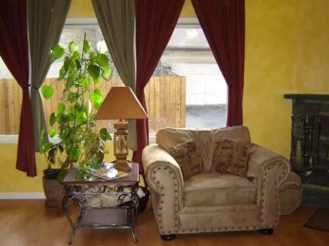 1208 E Bedivere, Spokane, WA 99218 photo 3