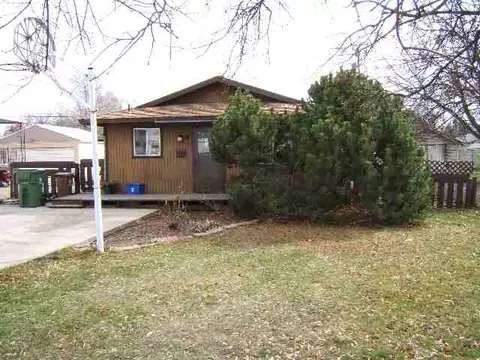 2802 E Hoffman, Spokane, WA 99207 photo 1