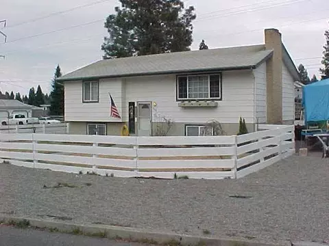 6708 N Cedar, Spokane, WA 99208 photo 1