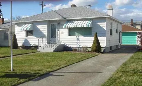 2109 Everett, Spokane, WA 99207 photo 1