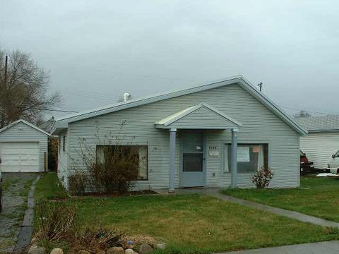 2107 E Sanson Ave, Spokane, WA 99207 photo 1