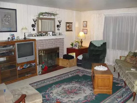 2117 E Sanson, Spokane, WA 99207 photo 4
