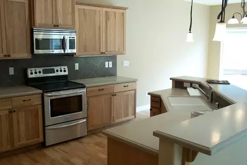 824 E Lakeview Ln, Spokane, WA 99208 photo 3