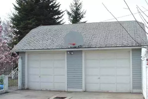 1827 E Sharp, Spokane, WA 99202 photo 3