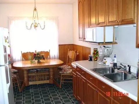 1302 E Sanson, Spokane, WA 99207 photo 4