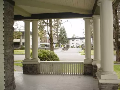 2425 W Pacific Ave, Spokane, WA 99204 photo 2