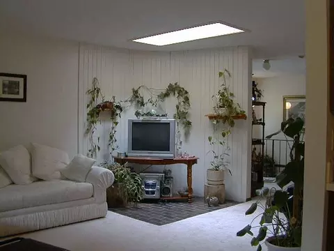 1020 E Bedivere Dr, Spokane, WA 99218 photo 2