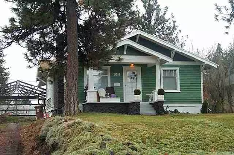 924 E 34th, Spokane, WA 99203 photo 1
