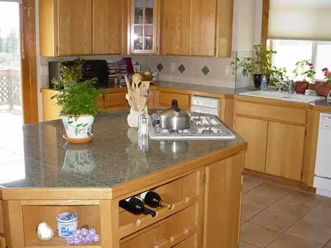 606 E Burk, Colbert, WA 99005 photo 4