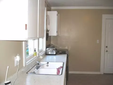 2317 W Sharp, Spokane, WA 99201 photo 5