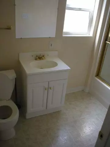 717 E Hoffman, Spokane, WA 99207 photo 7