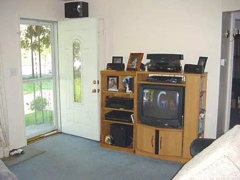 524 E Dave Ct, Spokane, WA 99207 photo 2